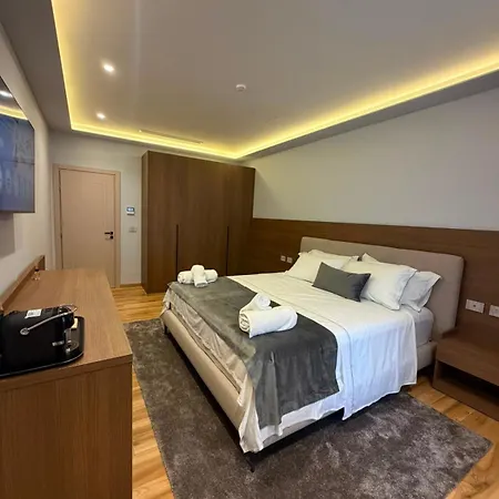 Hotel Joel Vlorë